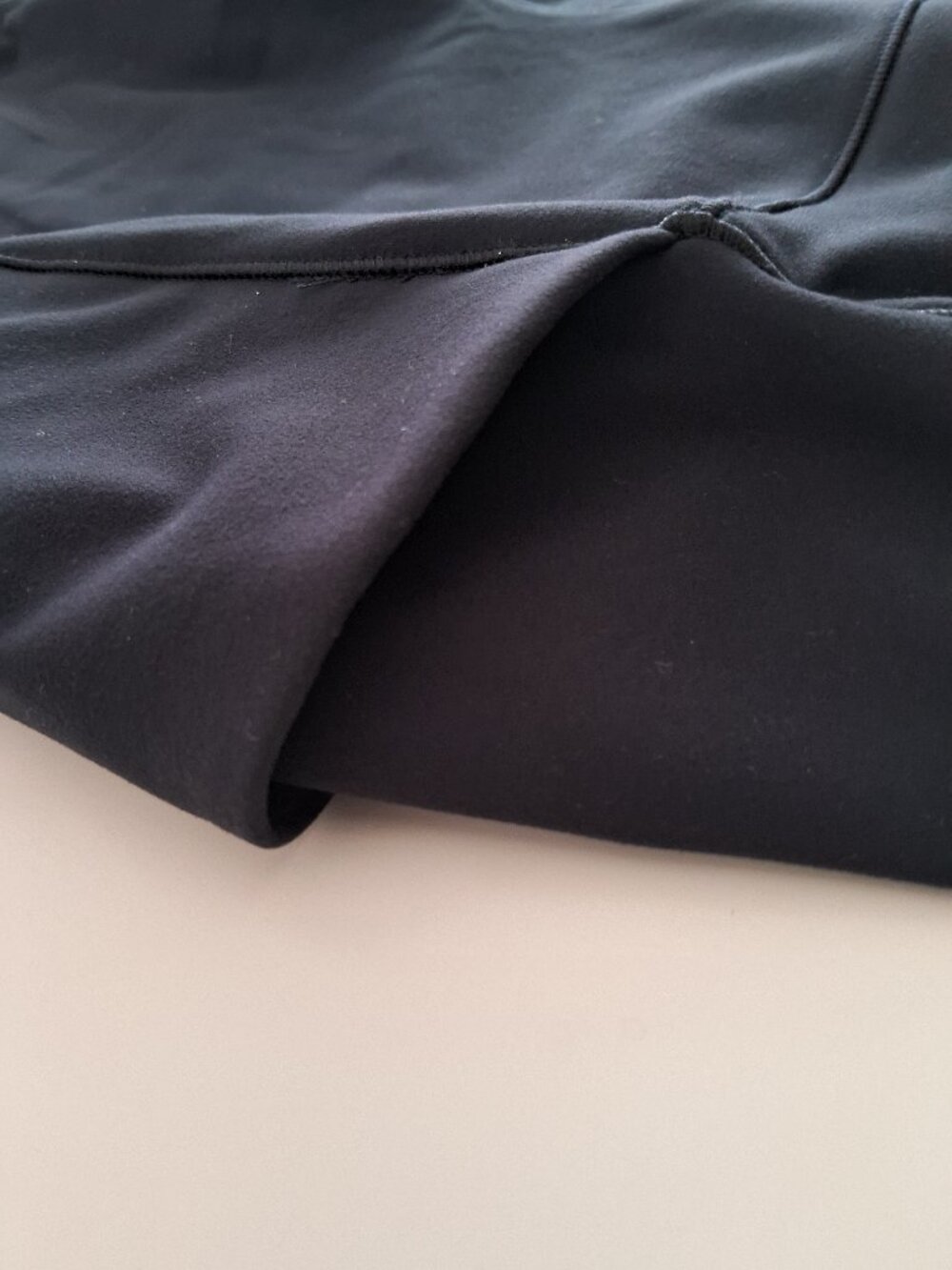 Spyder Active Capri Leggings - Picture 6 of 8